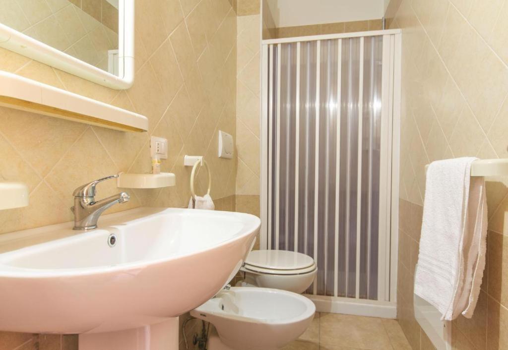 Blue Area Apartments - Fromhometosalento Торе дел'Орсо Екстериор снимка