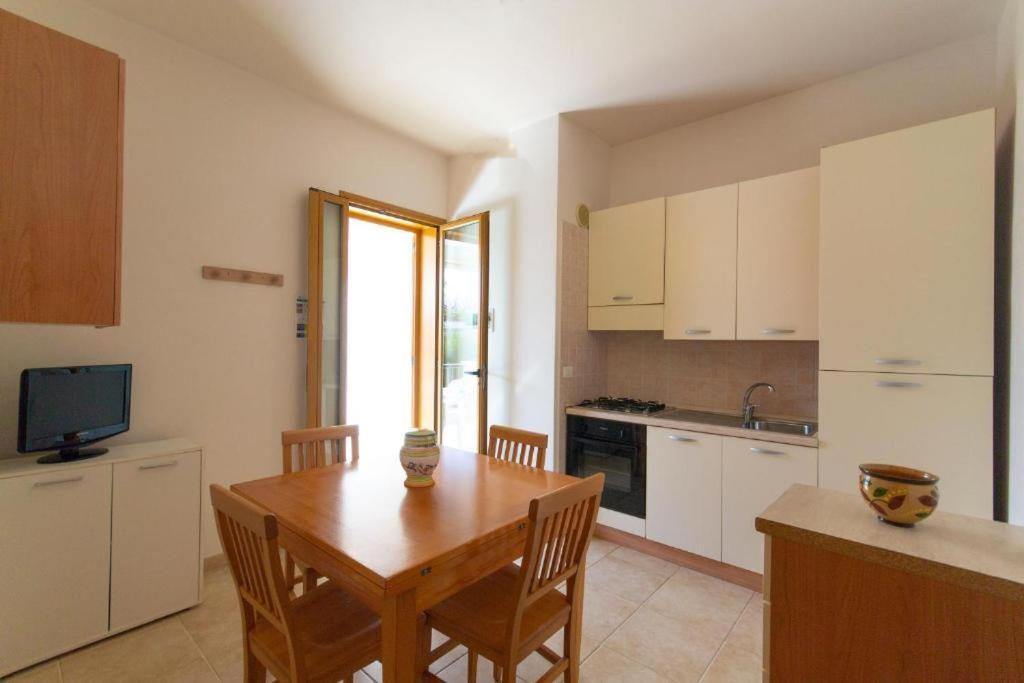 Blue Area Apartments - Fromhometosalento Торе дел'Орсо Екстериор снимка