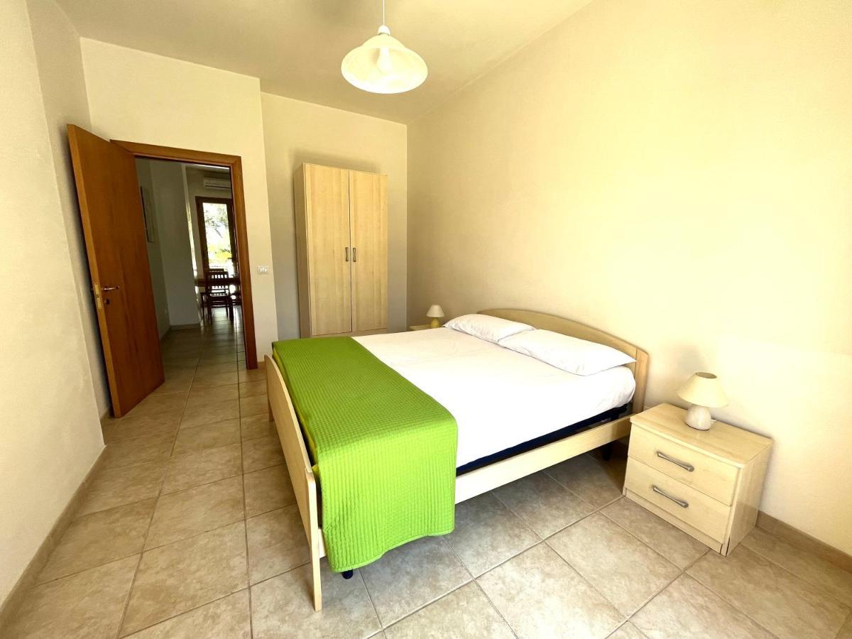 Blue Area Apartments - Fromhometosalento Торе дел'Орсо Екстериор снимка